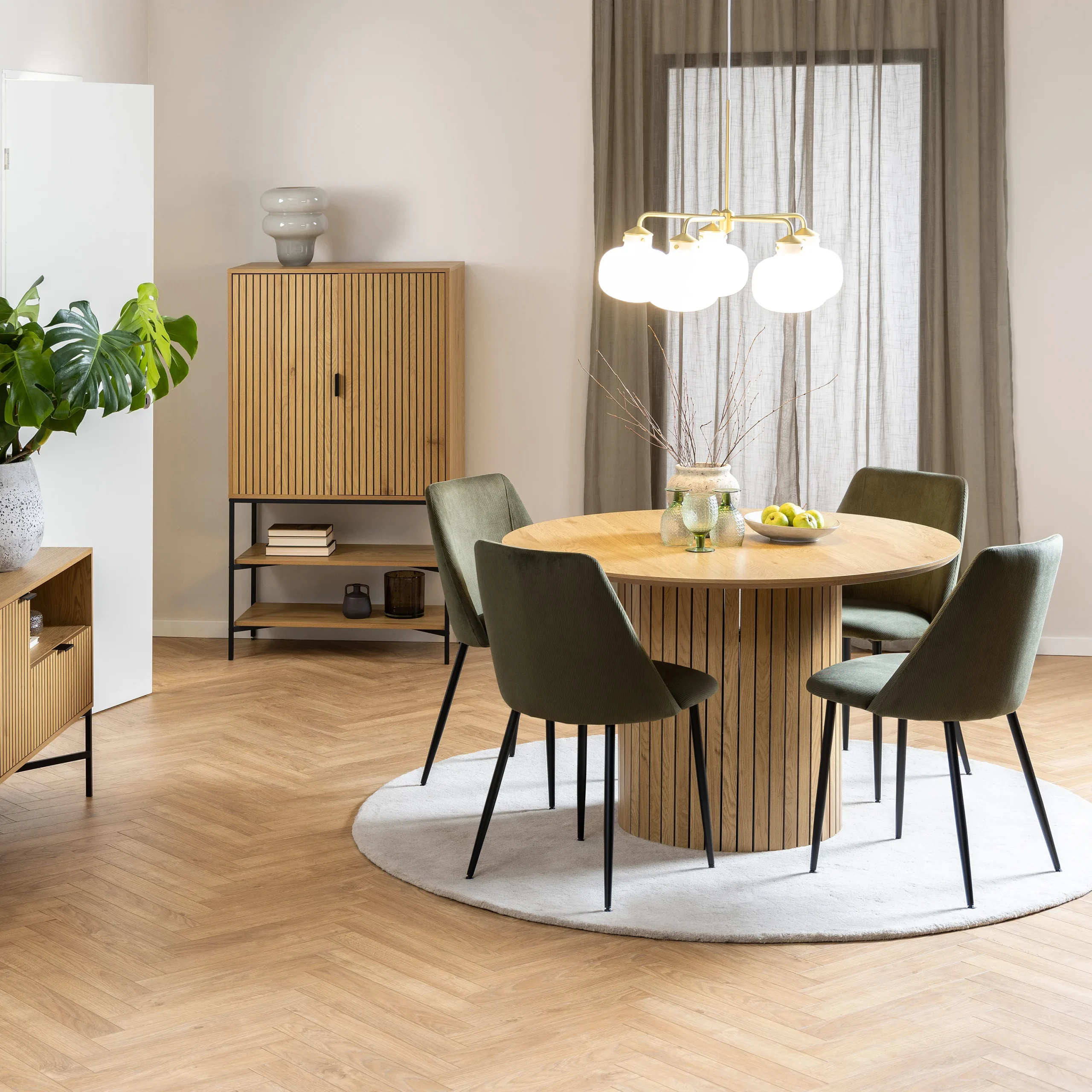 How to Choose a Dining Table: Size, Shape & Seating Guide