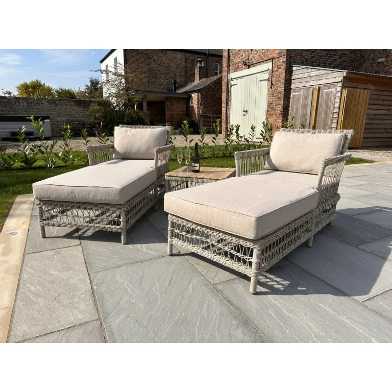 Left vs Right Hand Corner Sofa: Which to Choose