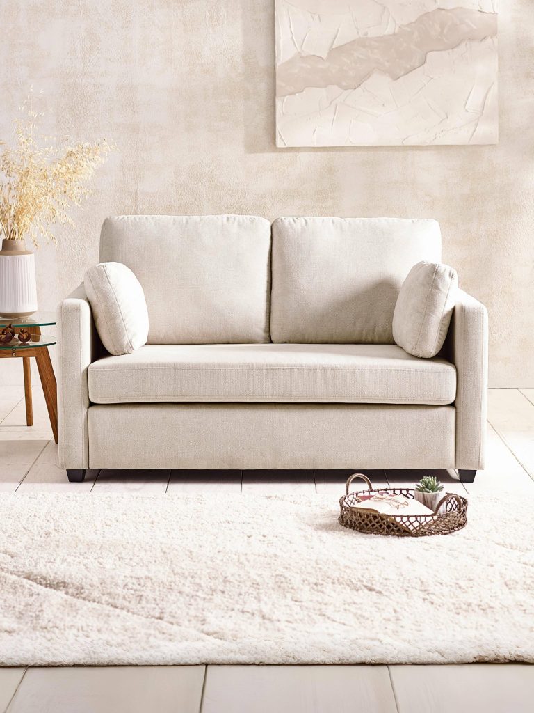 How to Choose a Sofa Colour That Lasts
