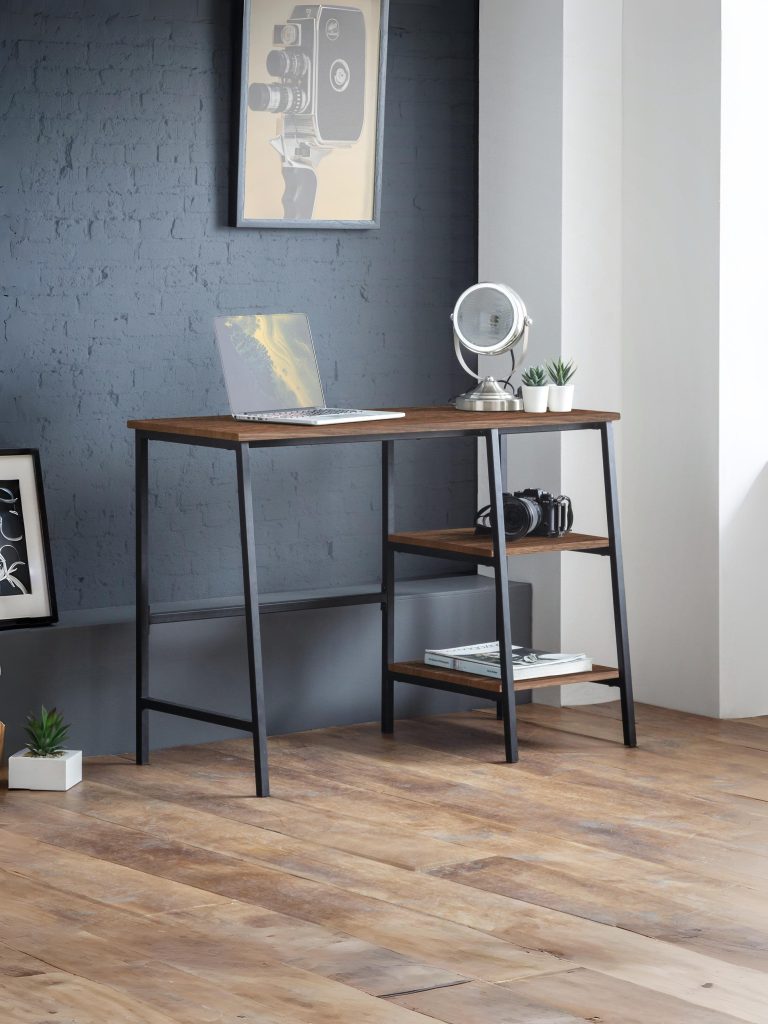 Compact Desk Ideas for Bedrooms and Nooks