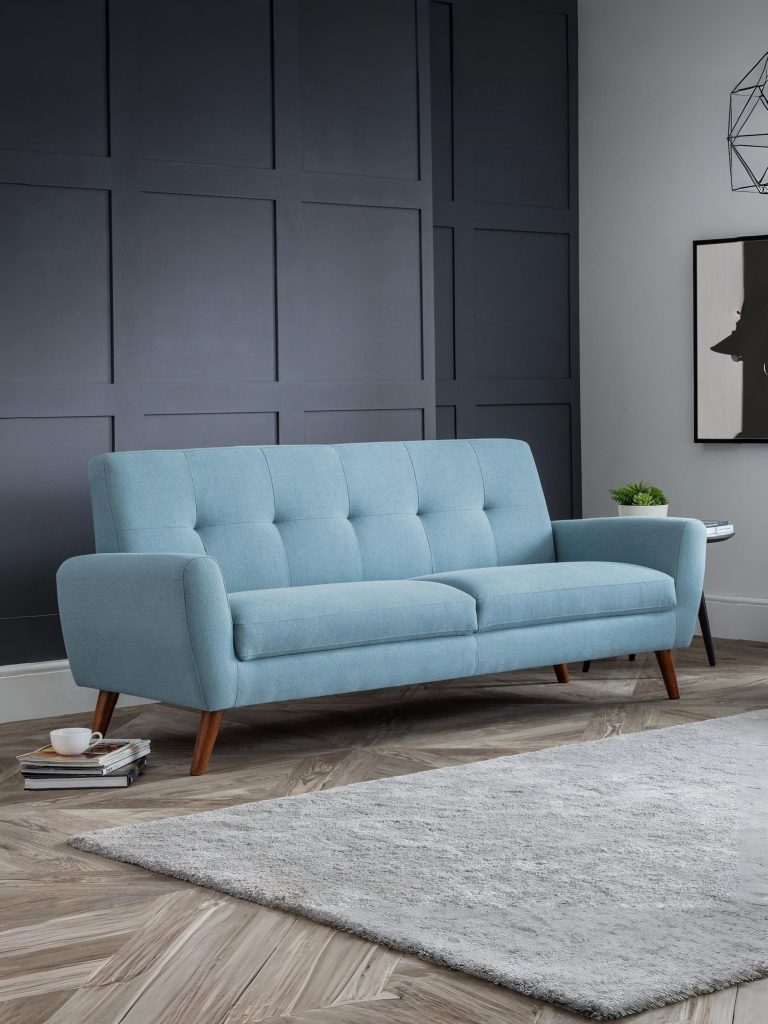 How to Furnish a Rental Without Losing Your Deposit