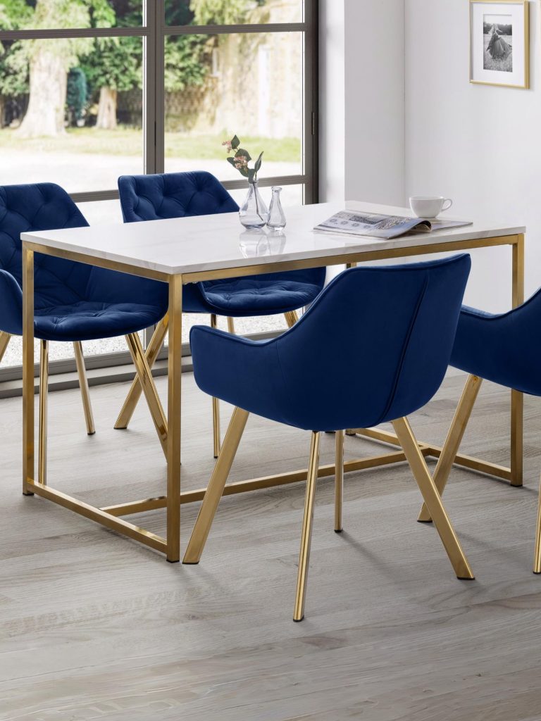 Oval Dining Table Buying Guide